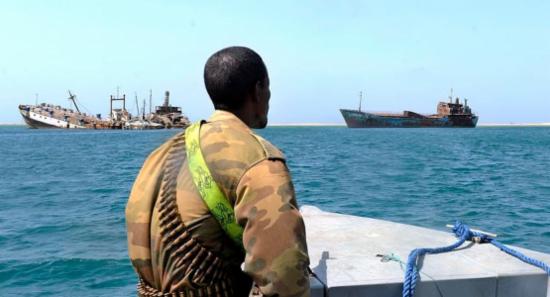 Somali Pirates Target Sri Lankan Vessel